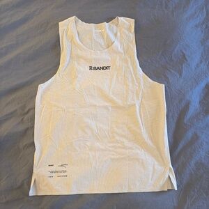 Bandit Running Men’s Medium  VENTO™ PERFORMANCE SINGLET - CHAMPAGNE